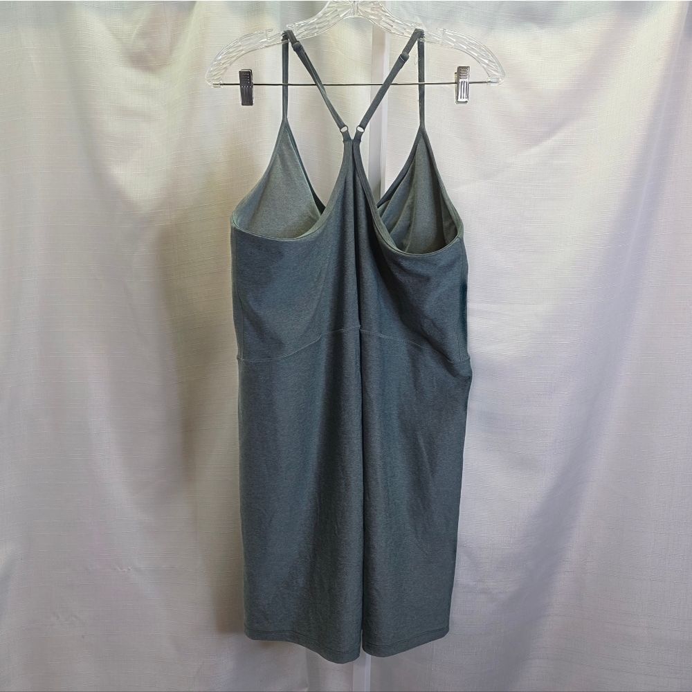 Old Navy Active Sage Green Cloud+ Racerback Bodysuit Size XXL - Picture 8 of 9